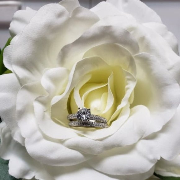 925 Sterling Silver Round Zircon Engagement Rings Set Wedding Rings Set - Picture 3 of 5